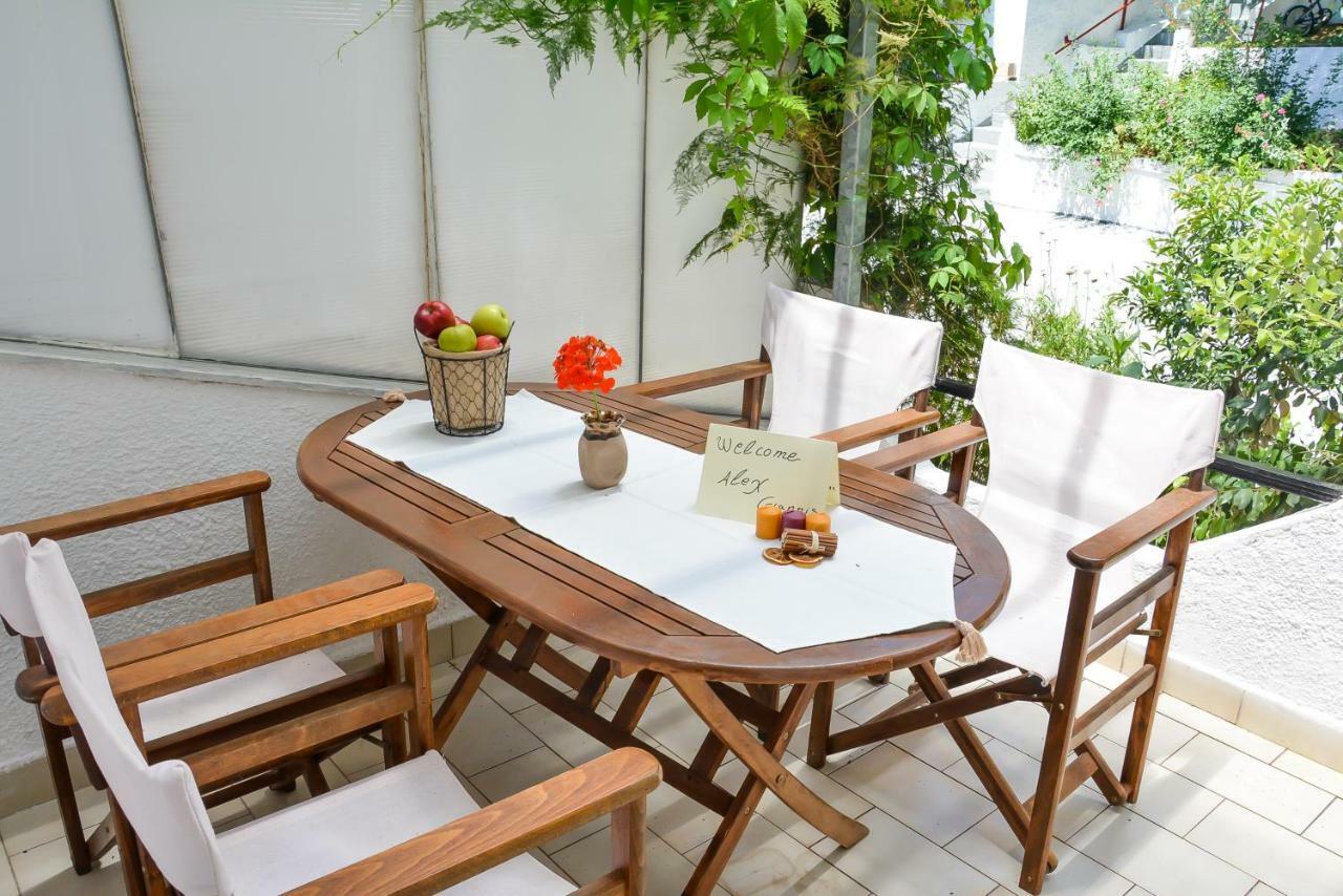 Alex-Giannis Apartments, บาร์บาตี ภายนอก รูปภาพ